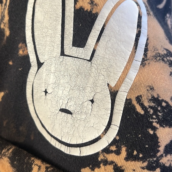 Bad Bunny Tie Bleach Dye T-shirt Top Unisex Size Small - Picture 5 of 5